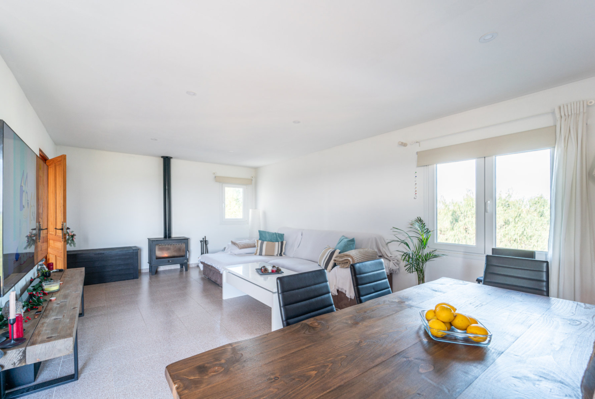 Landhaus nahe Es Trenc — 356 m², 29.000 m², zwei unabhängige Etagen