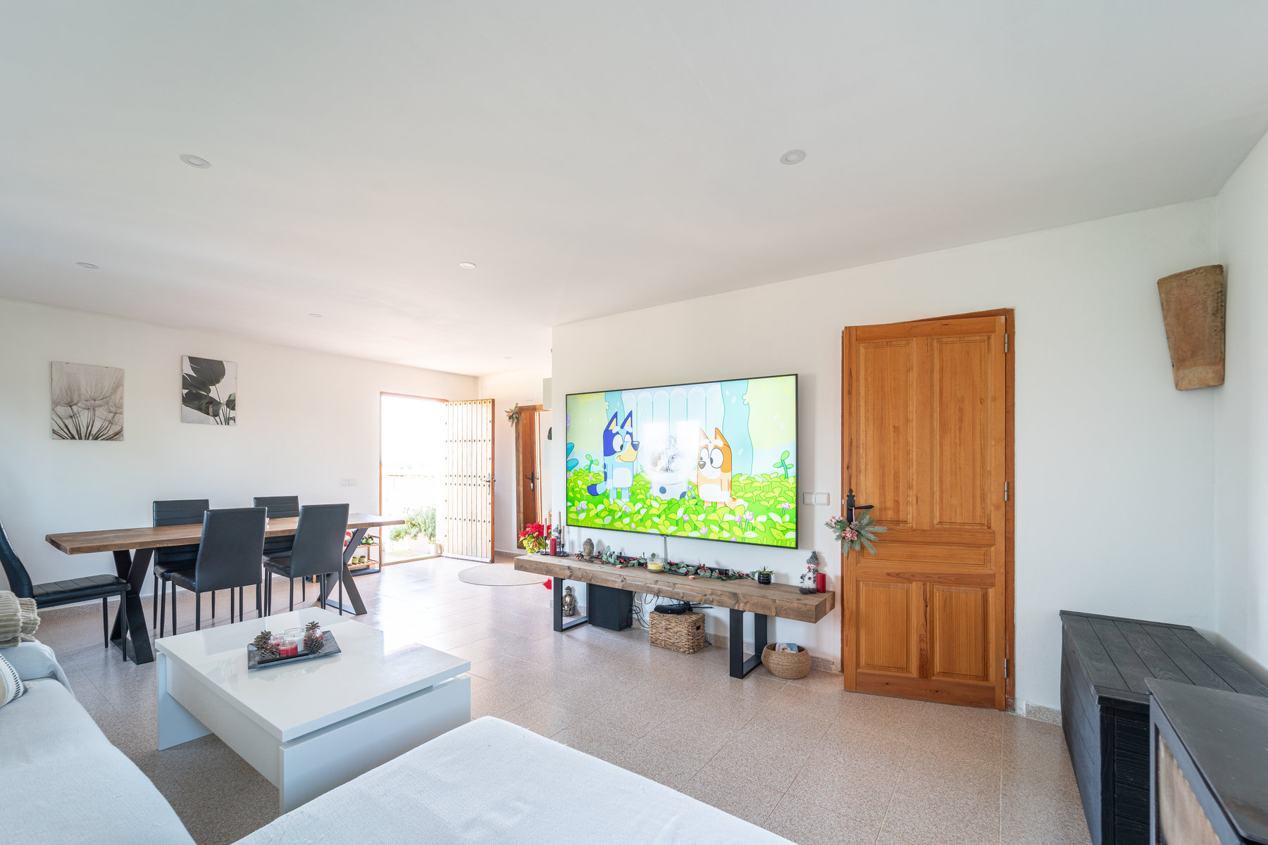 Landhaus nahe Es Trenc — 356 m², 29.000 m², zwei unabhängige Etagen