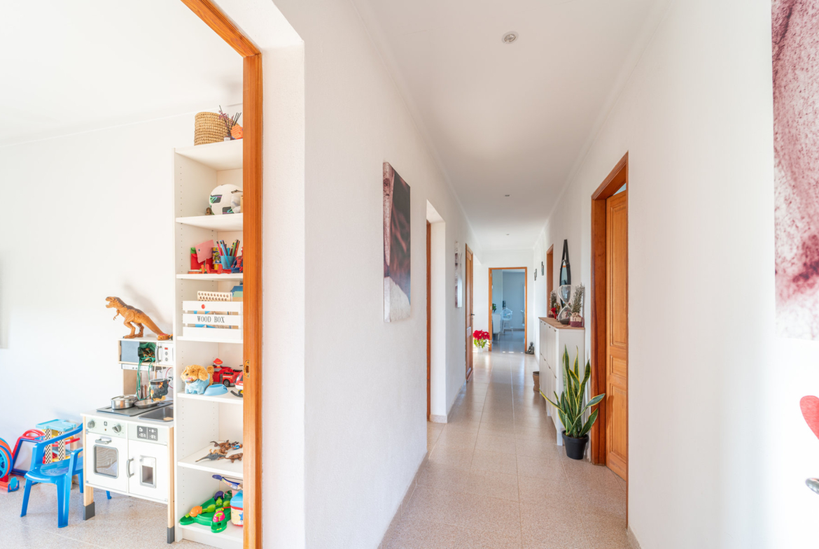 Landhaus nahe Es Trenc — 356 m², 29.000 m², zwei unabhängige Etagen