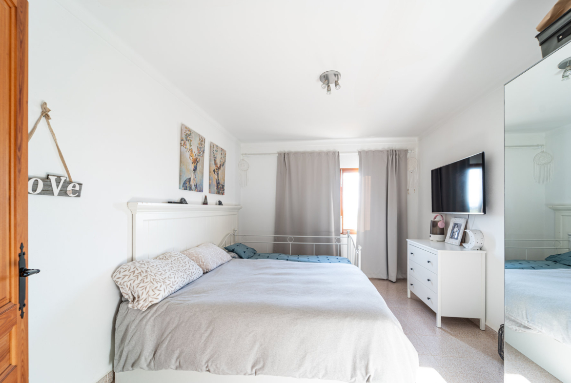 Landhaus nahe Es Trenc — 356 m², 29.000 m², zwei unabhängige Etagen