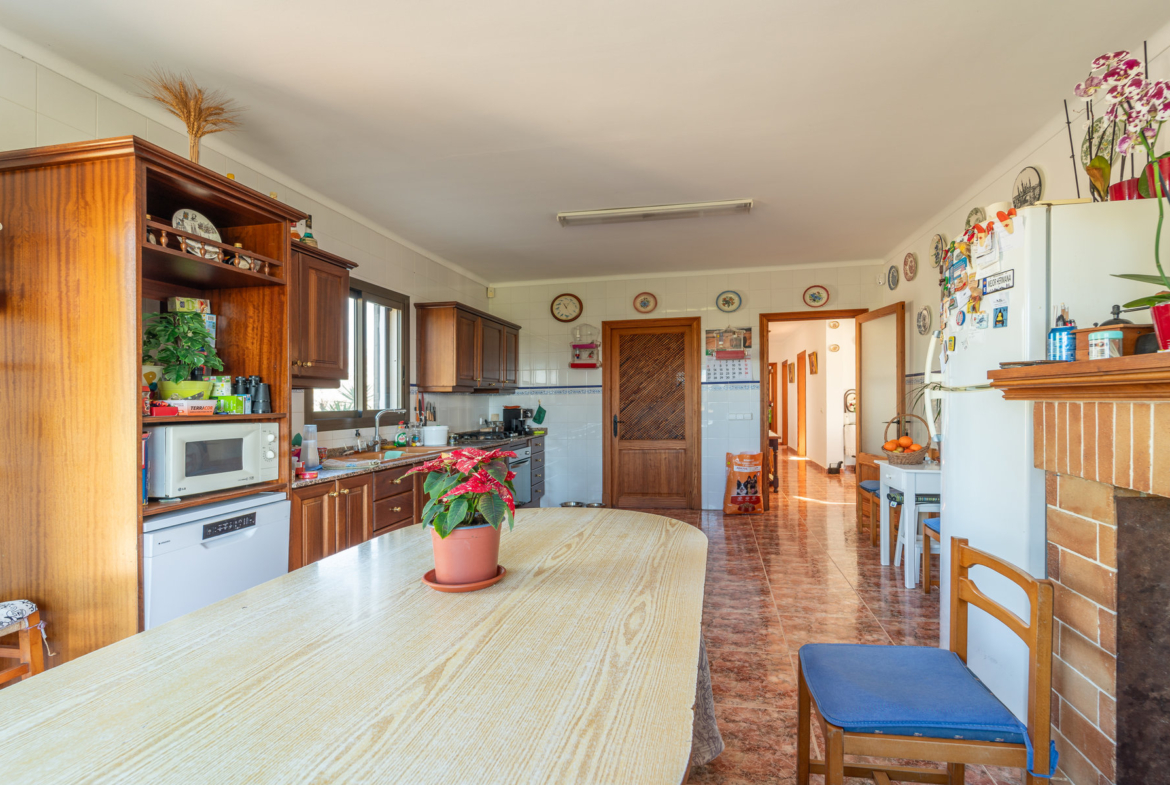 Landhaus nahe Es Trenc — 356 m², 29.000 m², zwei unabhängige Etagen
