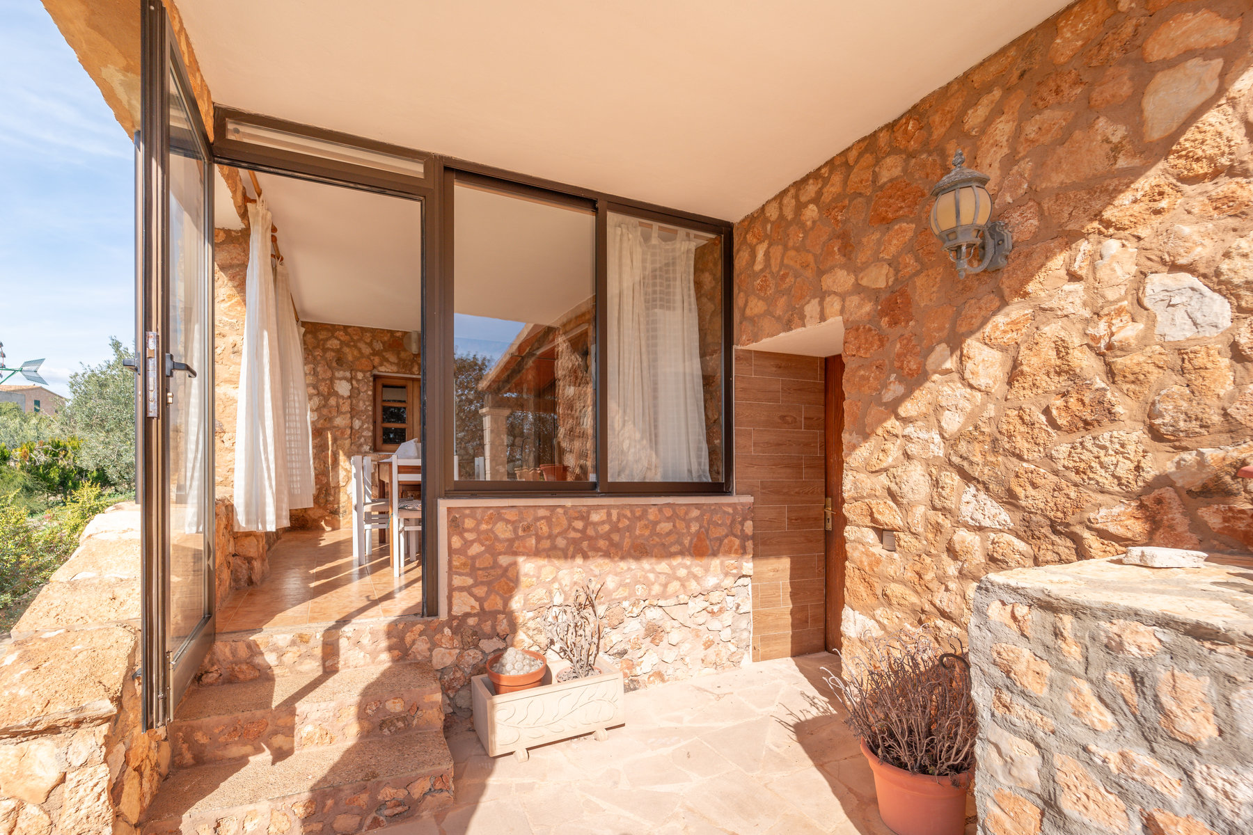 Chalet en Colonia de Sant Jordi — 131 m², 14.500 m², cerca de Es Trenc y Ses Salines