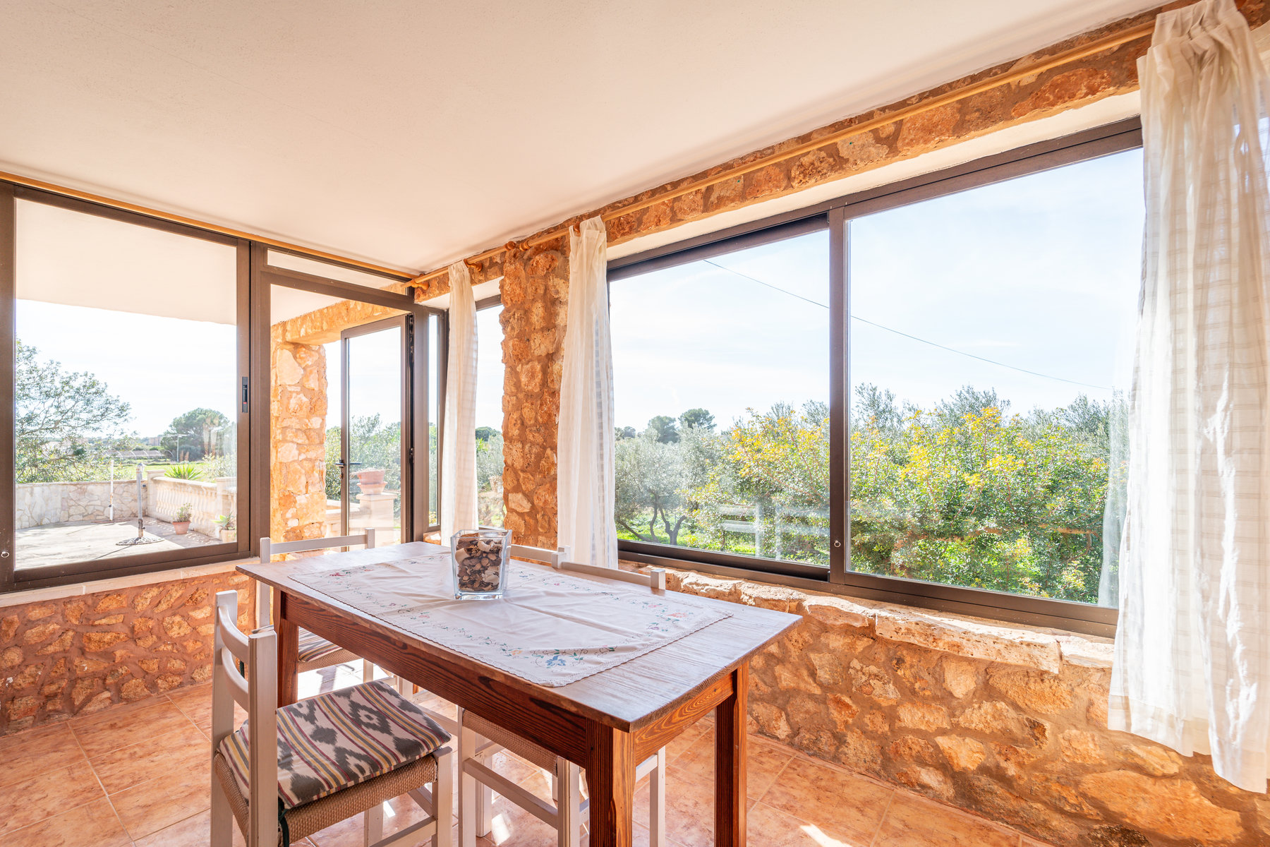 Chalet en Colonia de Sant Jordi — 131 m², 14.500 m², cerca de Es Trenc y Ses Salines
