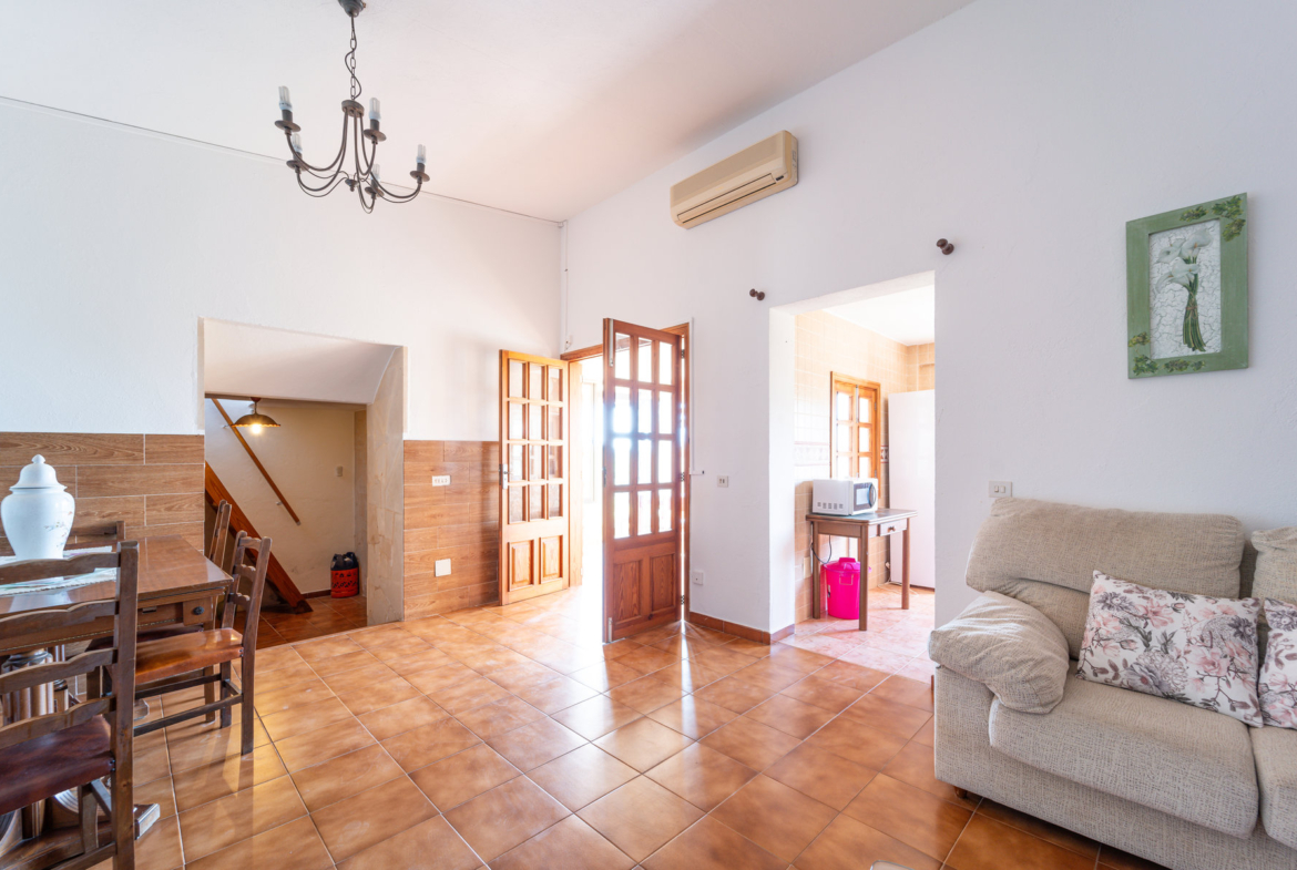Chalet en Colonia de Sant Jordi — 131 m², 14.500 m², cerca de Es Trenc y Ses Salines