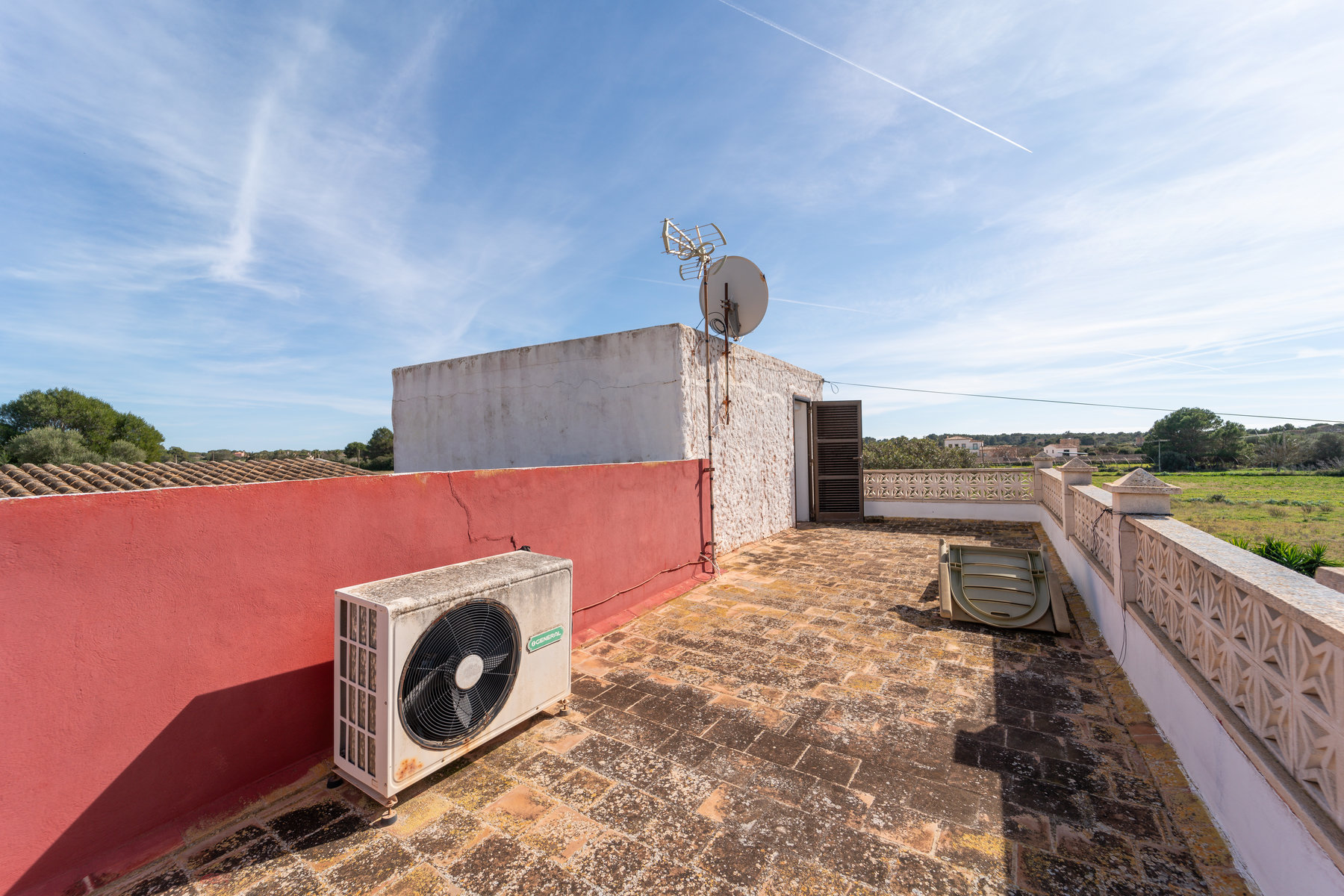 Chalet en Colonia de Sant Jordi — 131 m², 14.500 m², cerca de Es Trenc y Ses Salines
