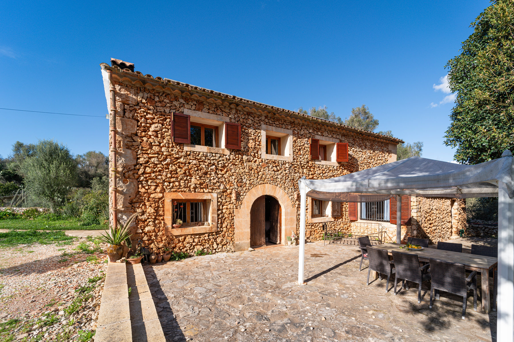 Country House in Sineu with Pool & 5,400 m² Plot