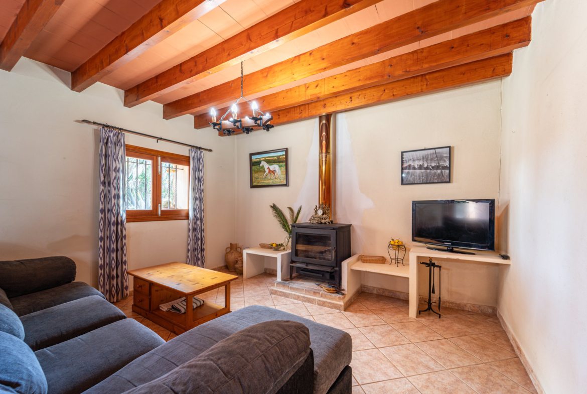 Country House in Sineu with Pool & 5,400 m² Plot