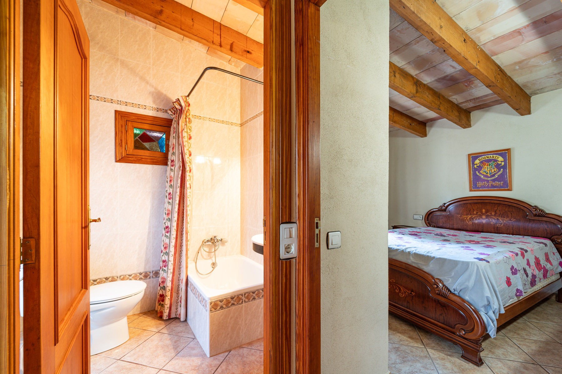 Country House in Sineu with Pool & 5,400 m² Plot