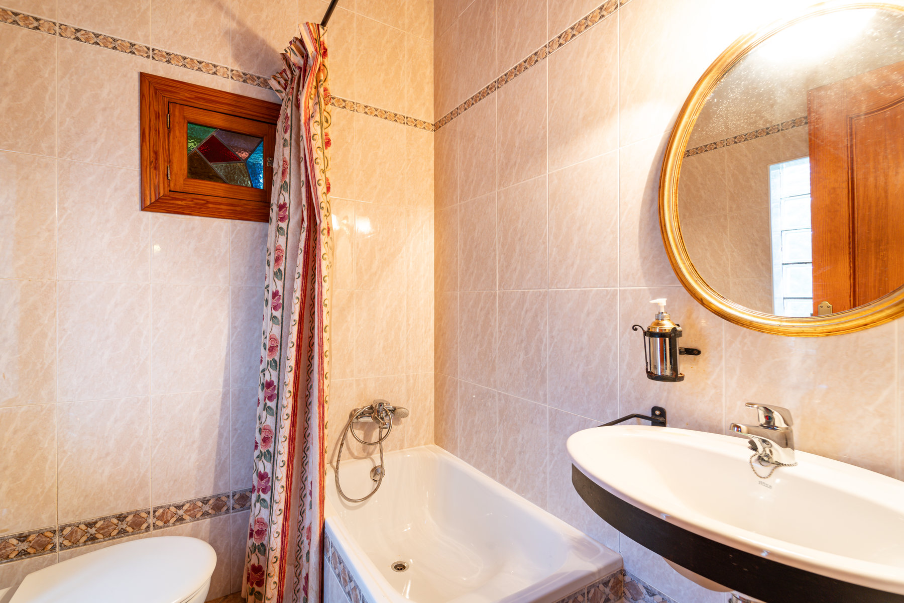 Country House in Sineu with Pool & 5,400 m² Plot
