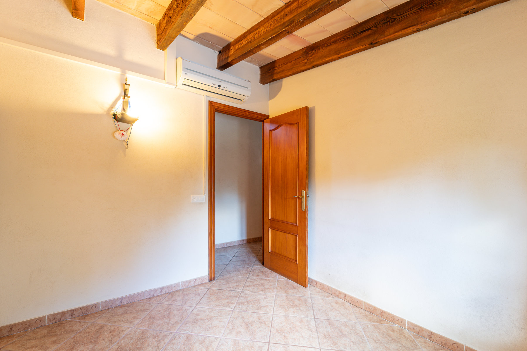 Country House in Sineu with Pool & 5,400 m² Plot