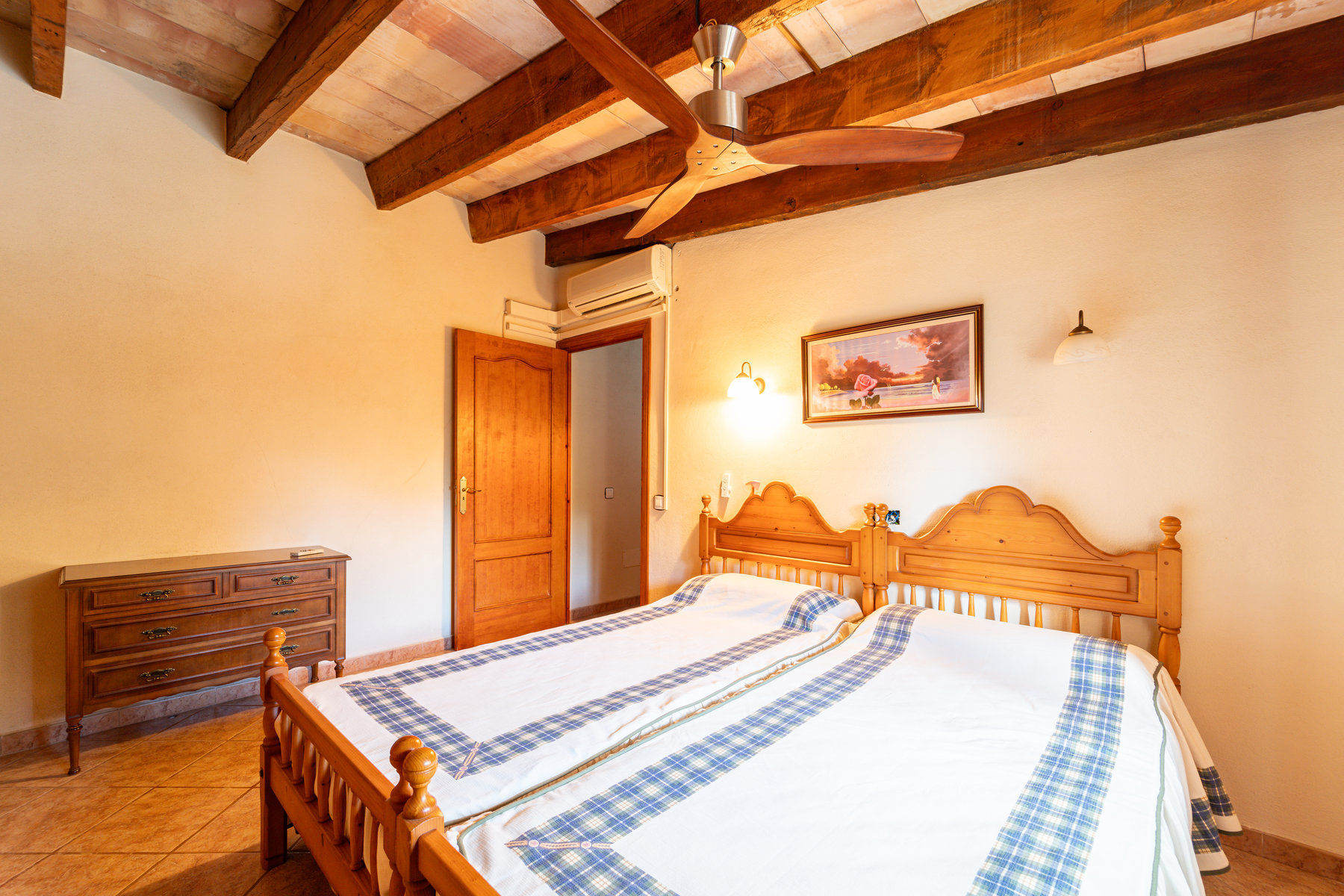 Country House in Sineu with Pool & 5,400 m² Plot