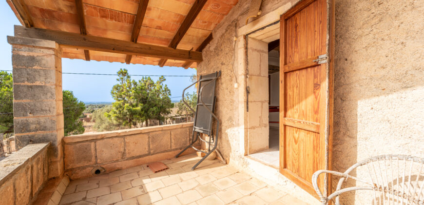 Casa de campo en alquiler en s’Alqueria Blanca con jardín y chimenea