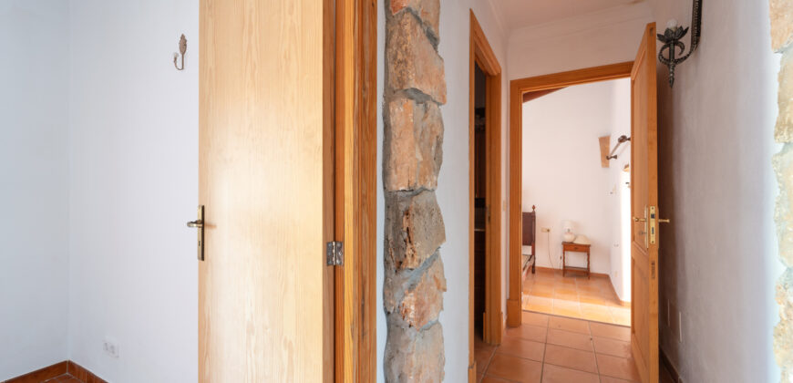 Casa de campo en alquiler en s’Alqueria Blanca con jardín y chimenea