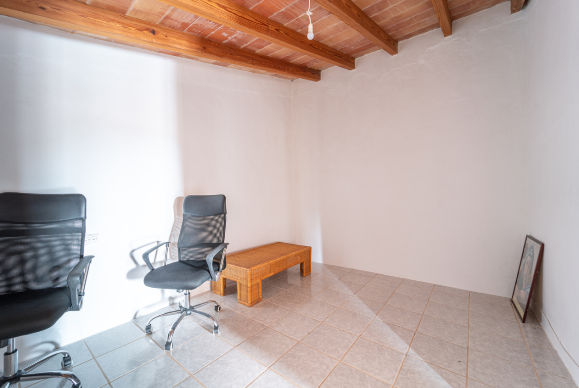 Country house for rent in s’Alqueria Blanca with garden and fireplace