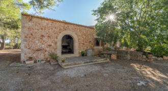 Casa de campo en venta en Campos con terreno, huerto y pozo propio