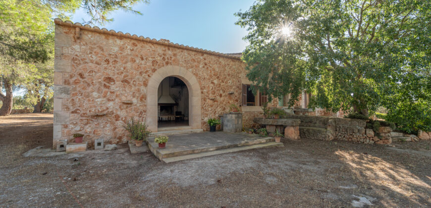 Finca zu verkaufen in Campos mit Grundstück und eigenem Brunnen