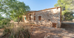 Finca zu verkaufen in Campos mit Grundstück und eigenem Brunnen