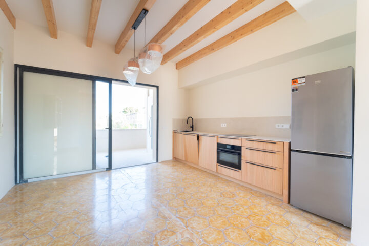Designer Town House for Rent with Garage and Elevator Near Santanyí’s Plaza Mayor