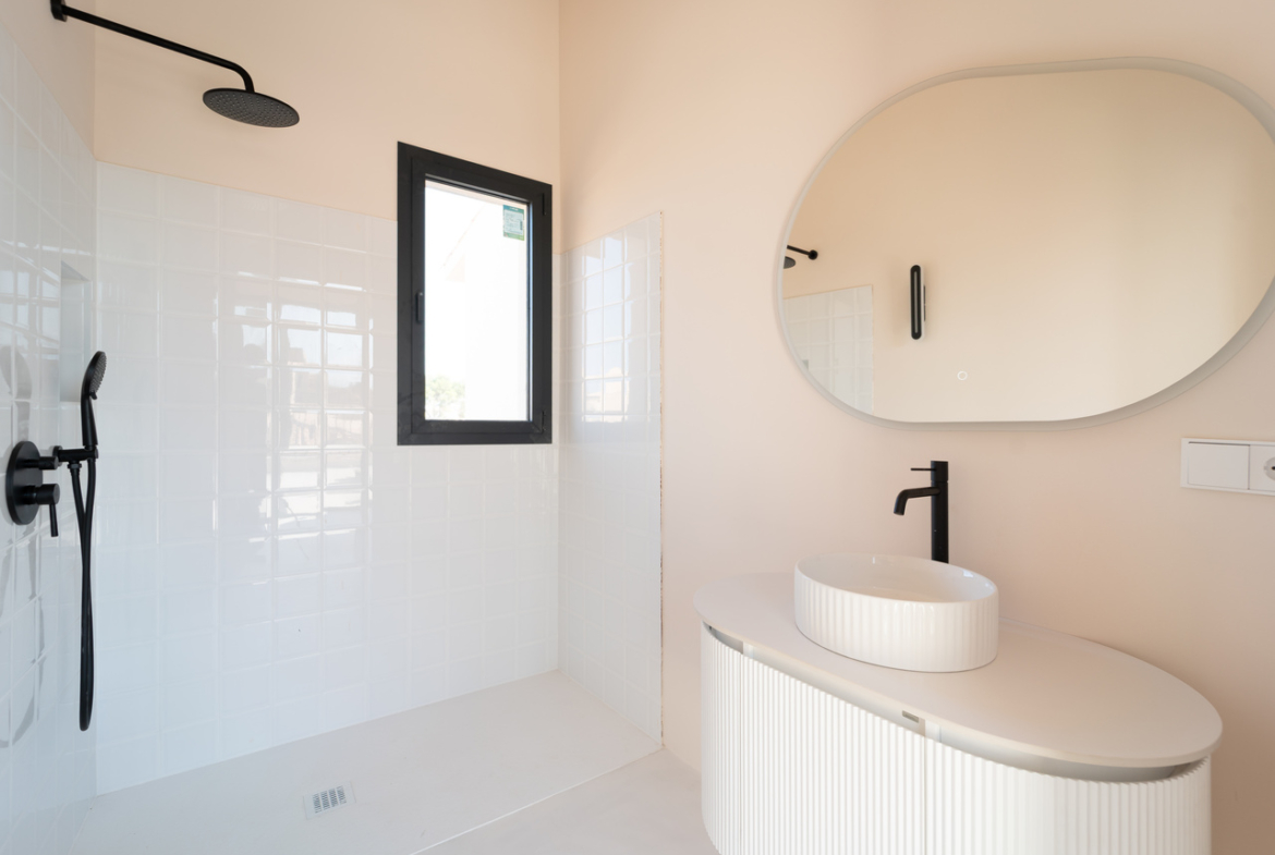 Designer Town House for Rent with Garage and Elevator Near Santanyí’s Plaza Mayor
