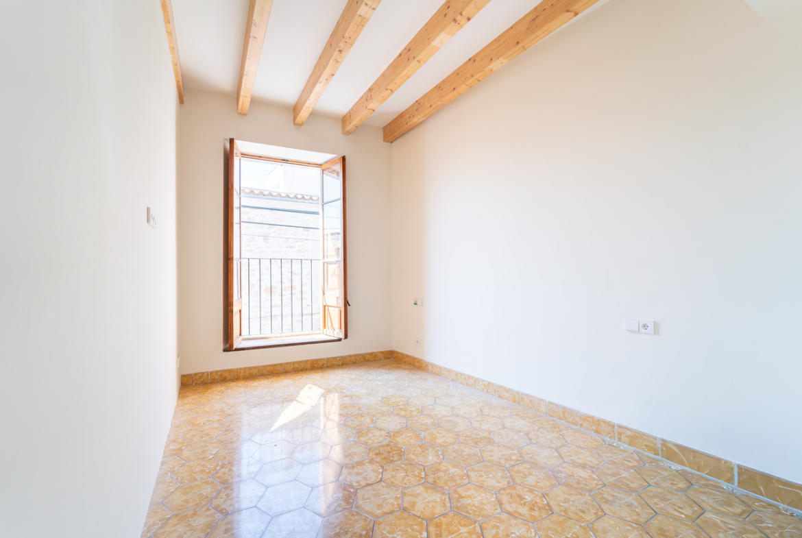 Designer Town House for Rent with Garage and Elevator Near Santanyí’s Plaza Mayor
