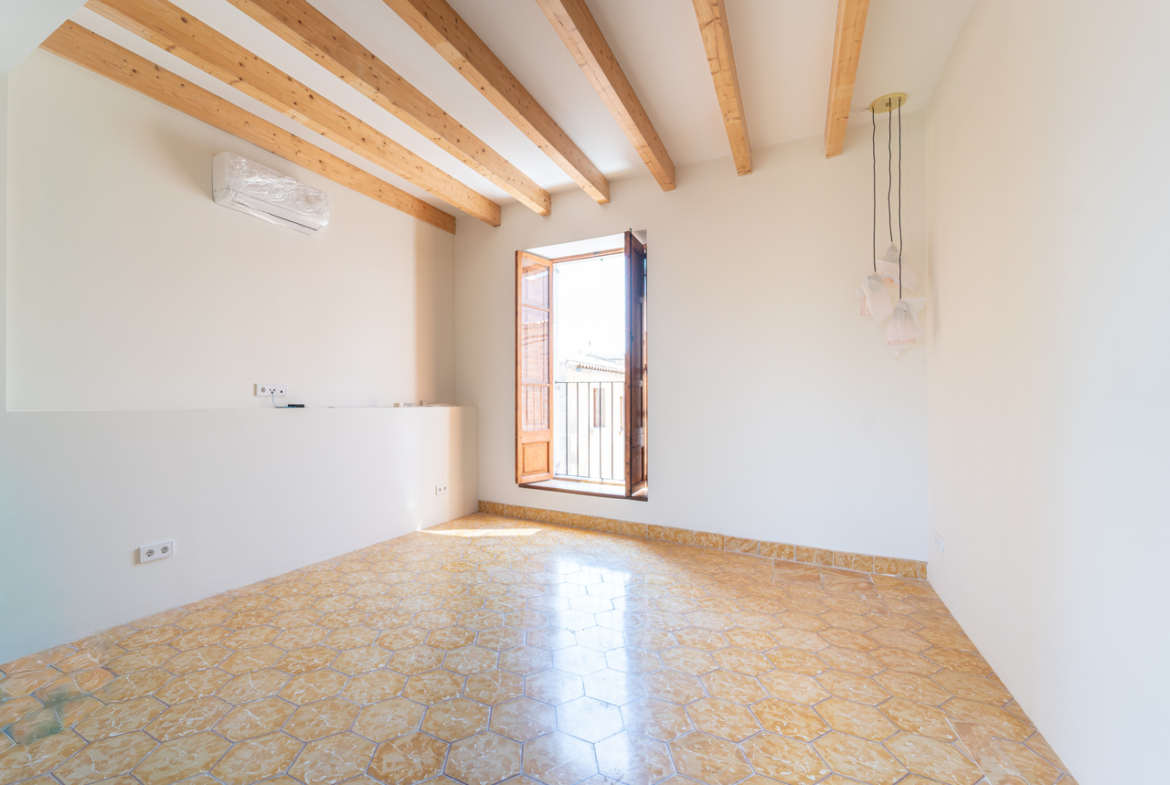 Designer Town House for Rent with Garage and Elevator Near Santanyí’s Plaza Mayor