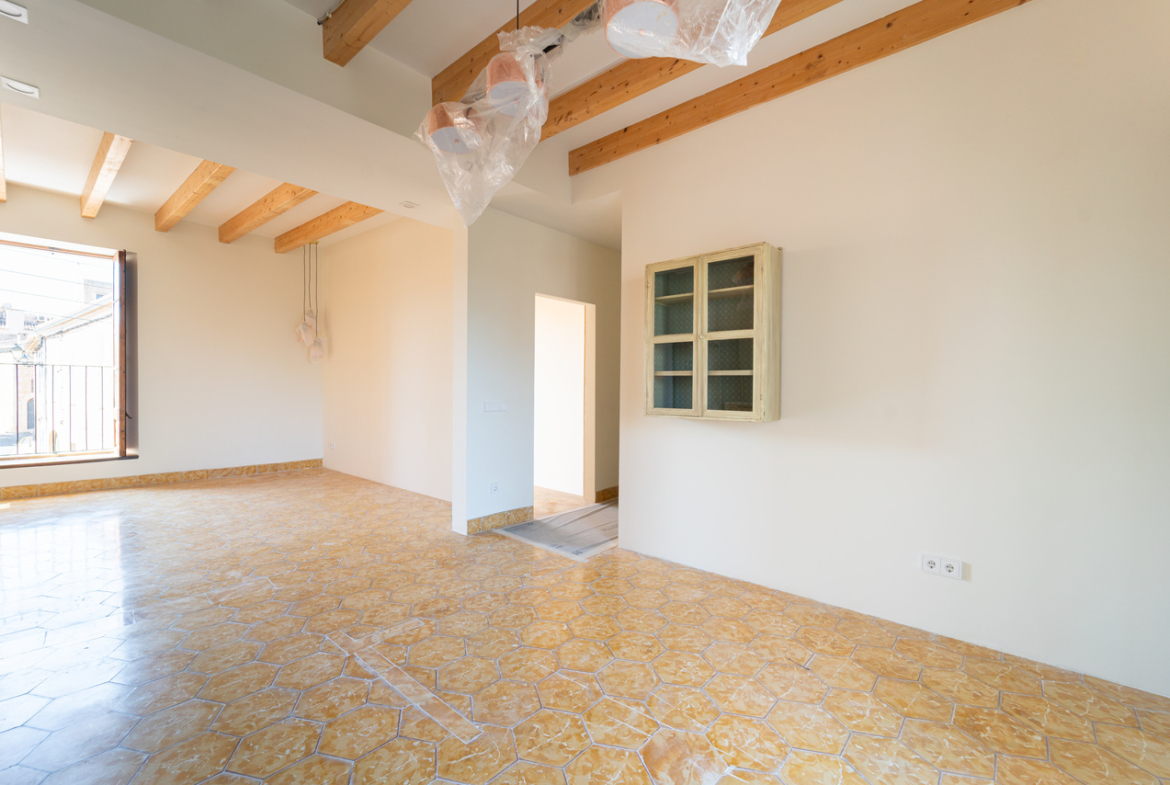 Designer Town House for Rent with Garage and Elevator Near Santanyí’s Plaza Mayor