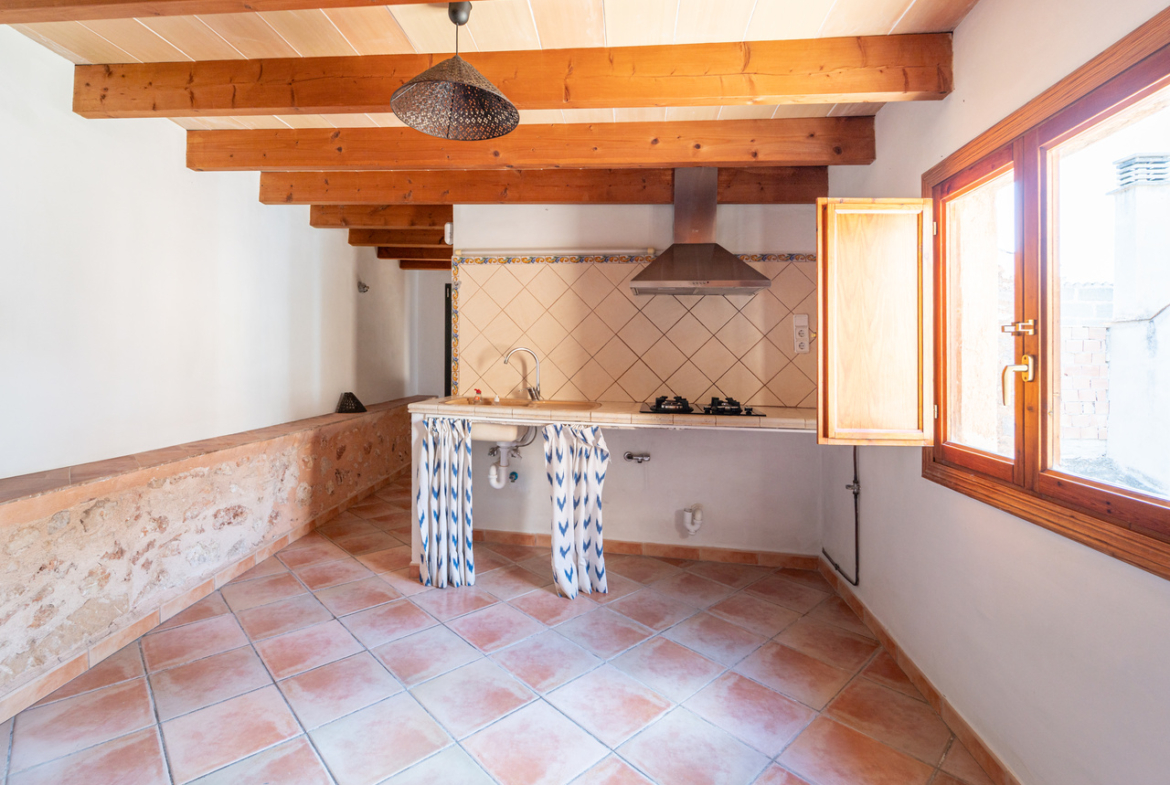 Refurbished apartment for rent in Campos — Mallorcan charm