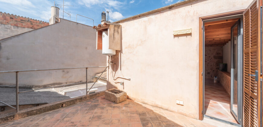 Piso reformado con encanto mallorquín en alquiler en Campos