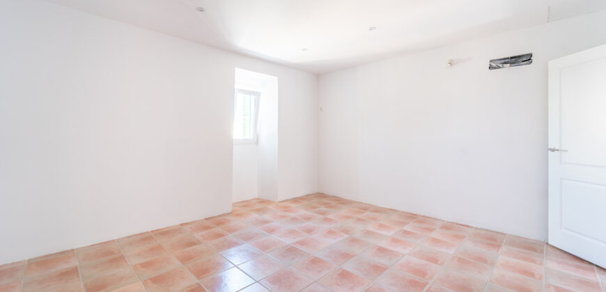 Piso reformado con encanto mallorquín en alquiler en Campos