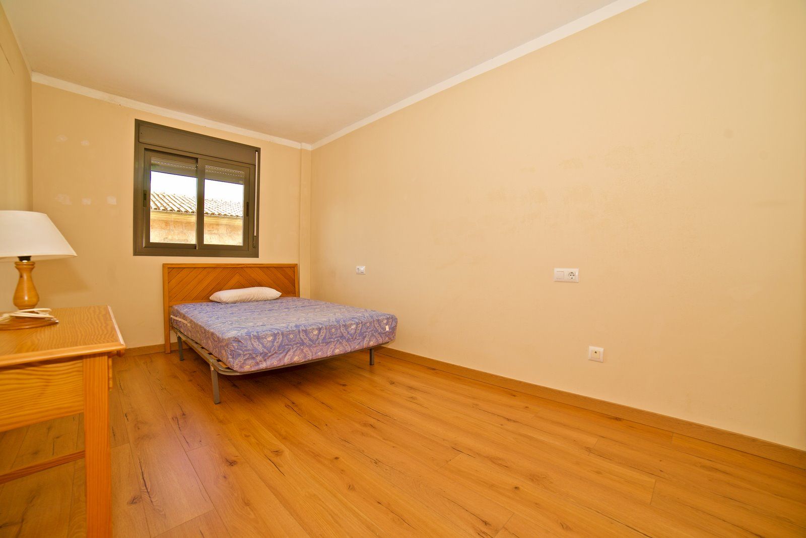 Piso luminoso de 3 habitaciones en venta en Campos, Mallorca