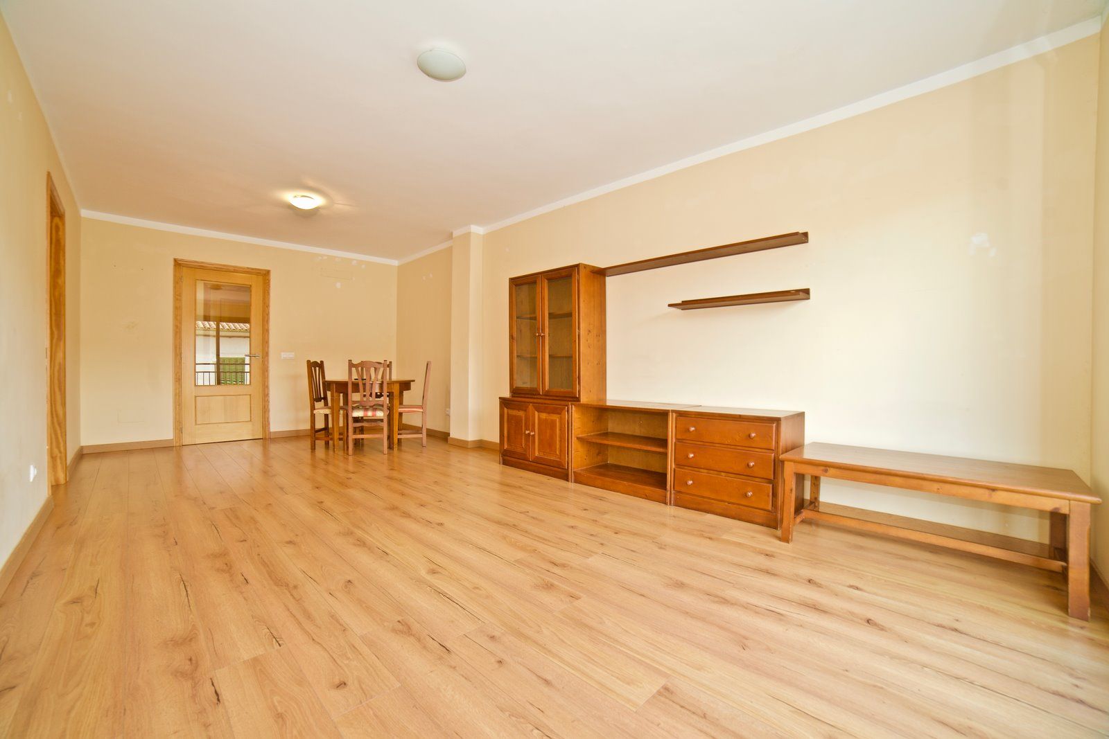 Helle 3-Zimmer-Wohnung zum Verkauf in Campos, Mallorca