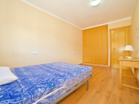 Helle 3-Zimmer-Wohnung zum Verkauf in Campos, Mallorca