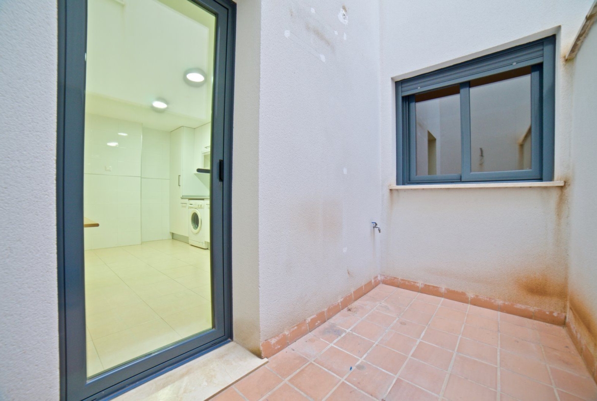 Piso luminoso de 3 habitaciones en venta en Campos, Mallorca