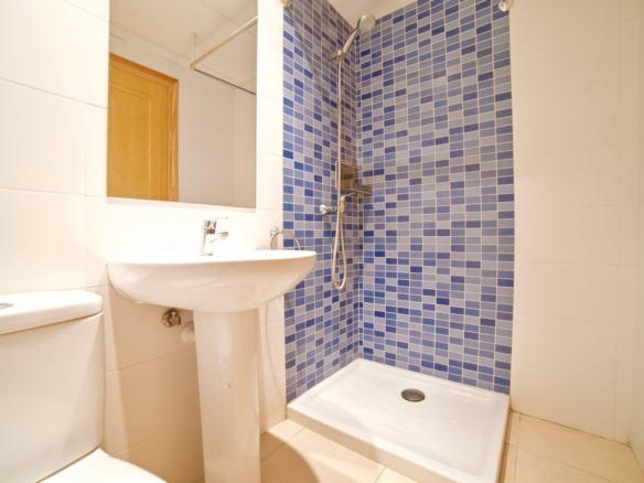 Helle 3-Zimmer-Wohnung zum Verkauf in Campos, Mallorca
