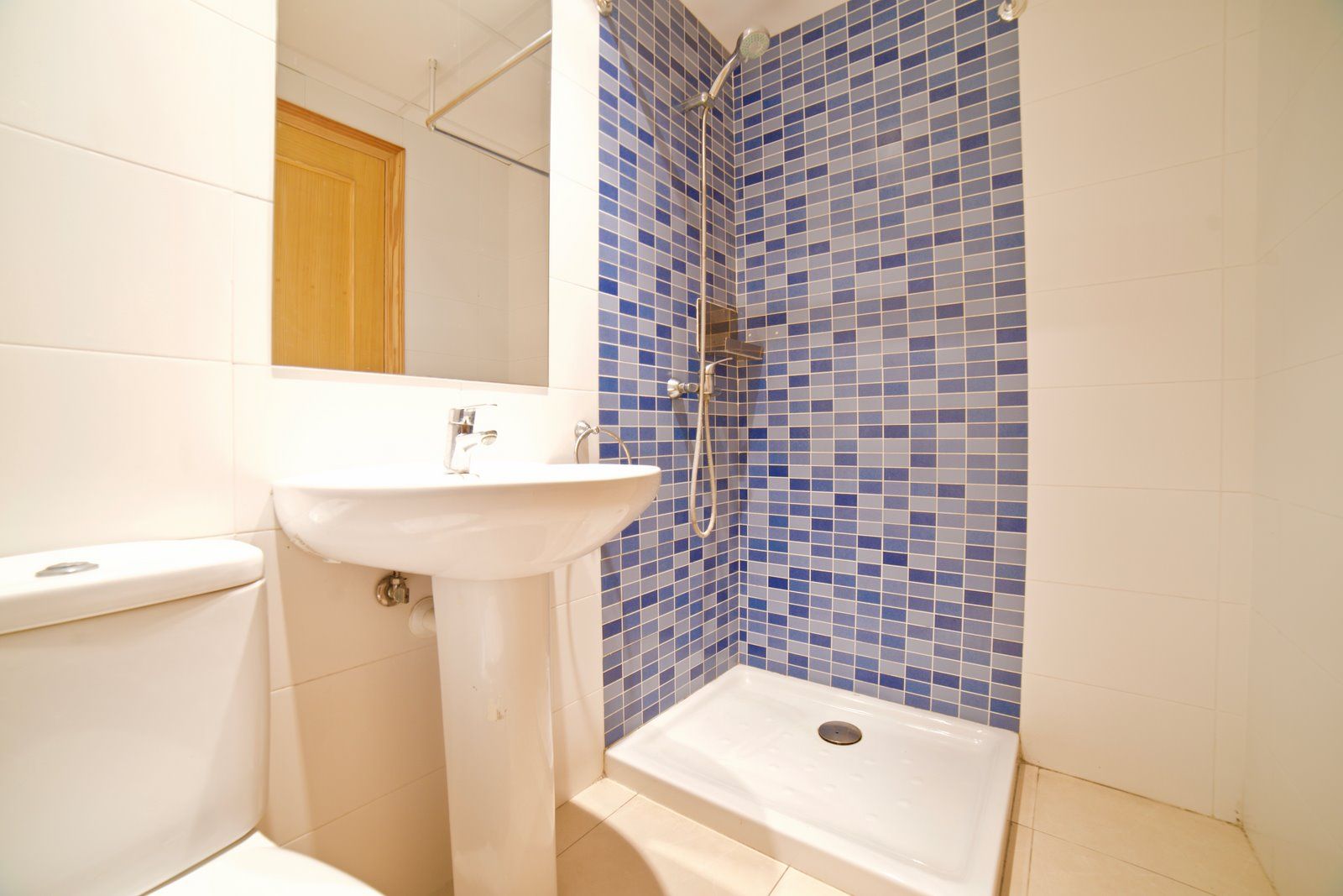 1-1168-Villasyfincasmallorca-7.jpg Unmöblierte 3-Zimmer-Wohnung zur Miete mit Aufzug im Zentrum von Campos