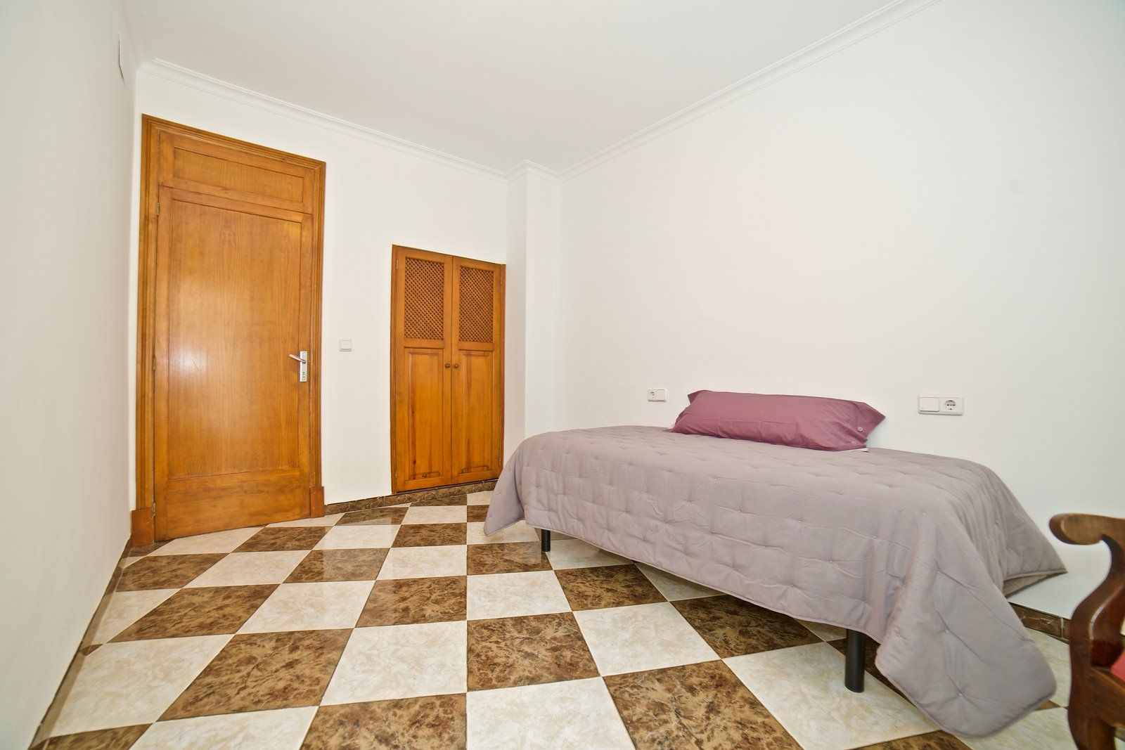 1-1186-Villasyfincasmallorca.jpg Planta baja amueblada en alquiler en Ses Salines
