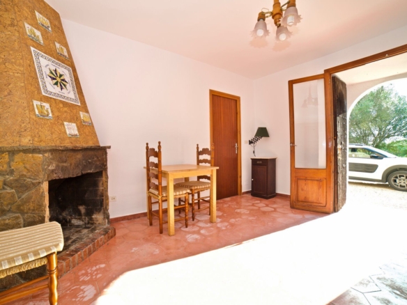 Casa con amplio jardín en alquiler en Ses Salines
