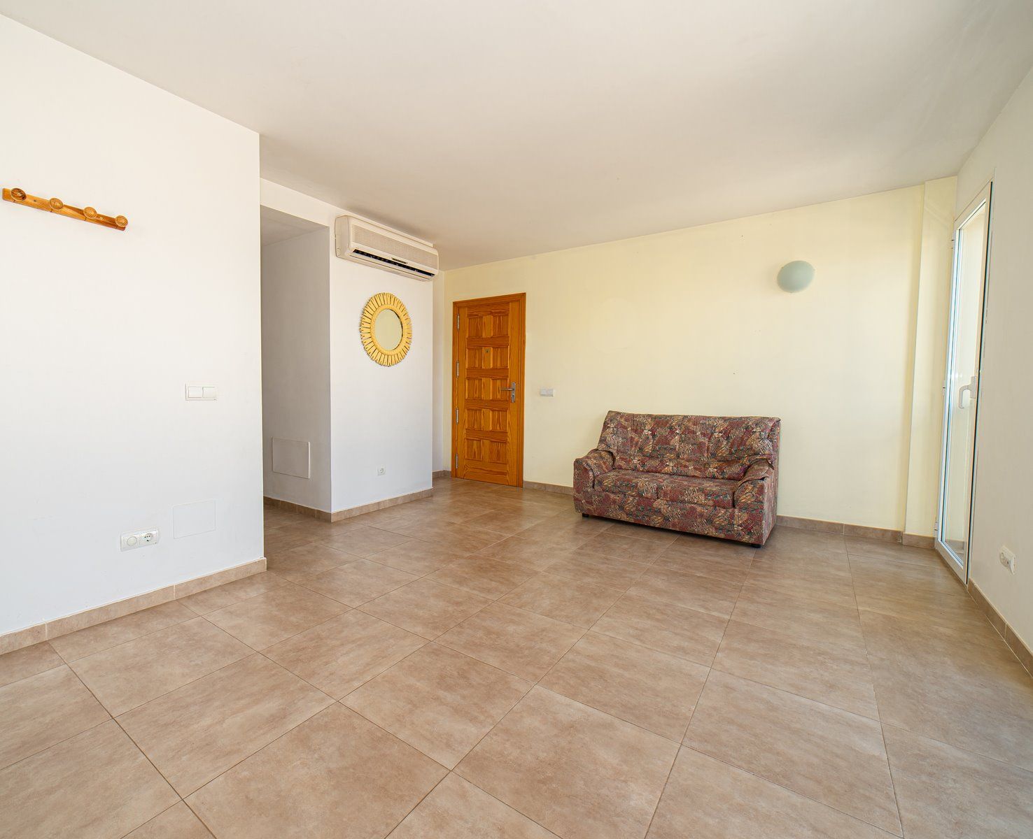 Piso en alquiler en Campos con ascensor, 2 hab. y 2 baños