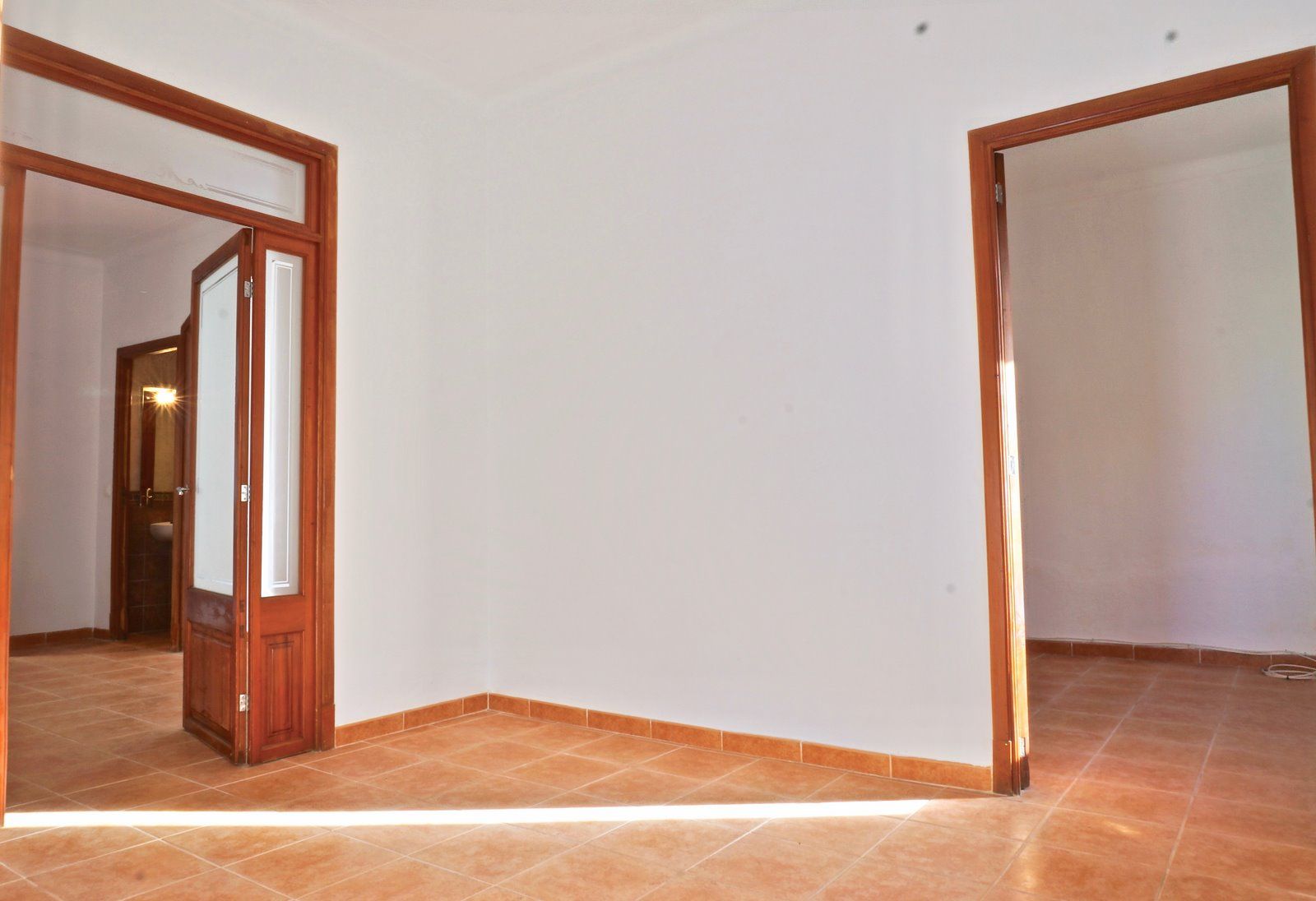 1-971-Villasyfincasmallorca.jpg Alquiler casa de pueblo en Ses Salines con gran patio privado