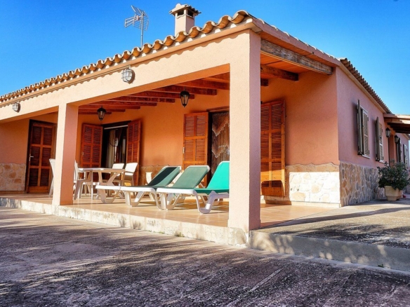 Casa de campo en alquiler cerca de Ses Salines, Mallorca