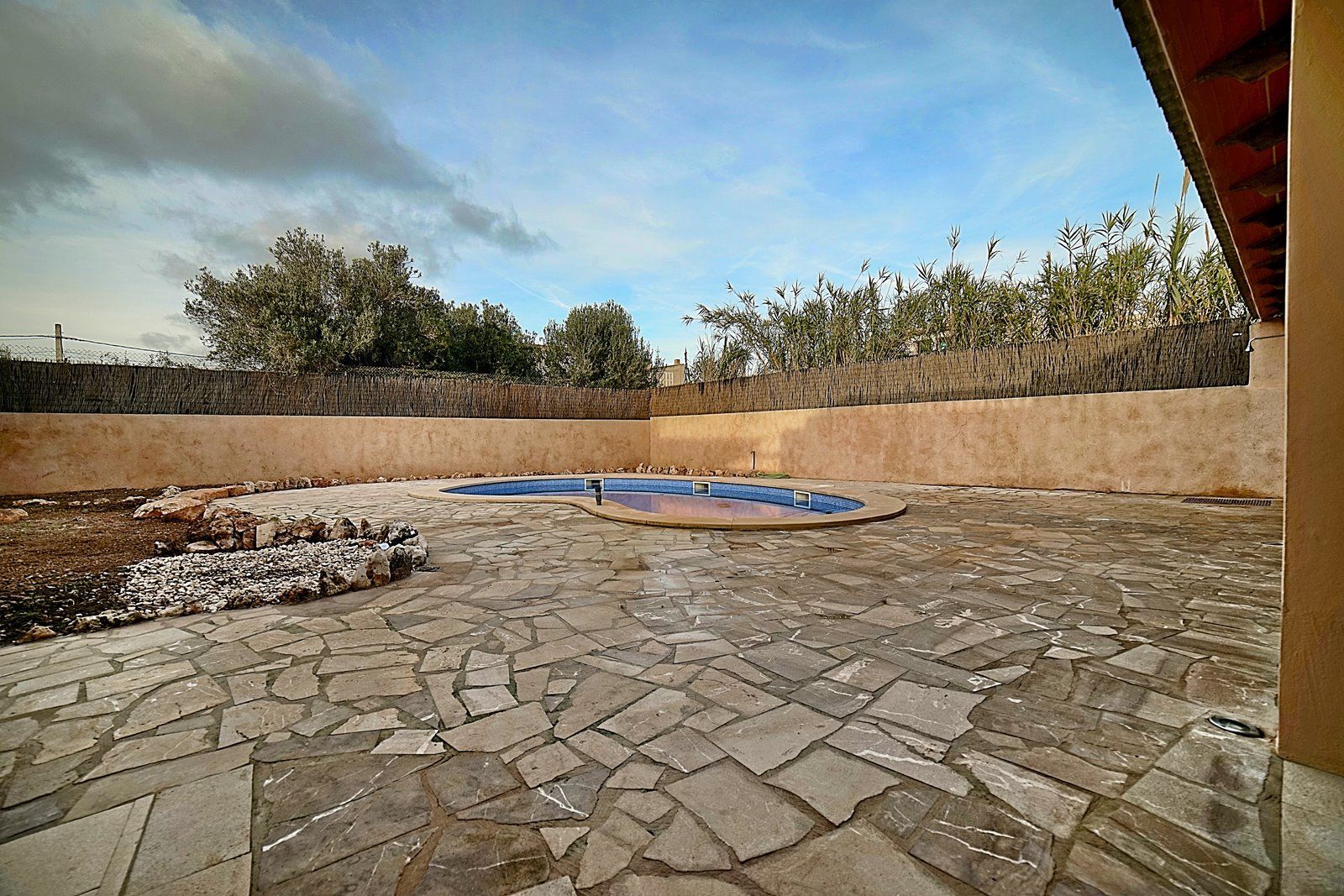 1-Villasyfincasmallorca-11.jpg Renovated Village House with Pool for Rent in Ses Salines