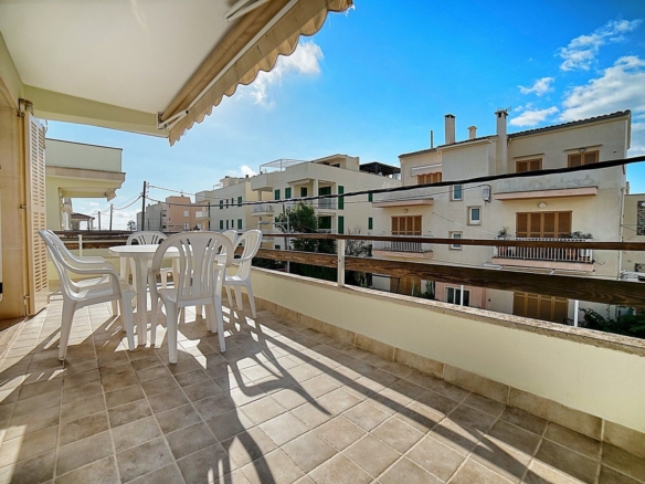 Piso con vistas al mar en alquiler en Colonia de Sant Jordi