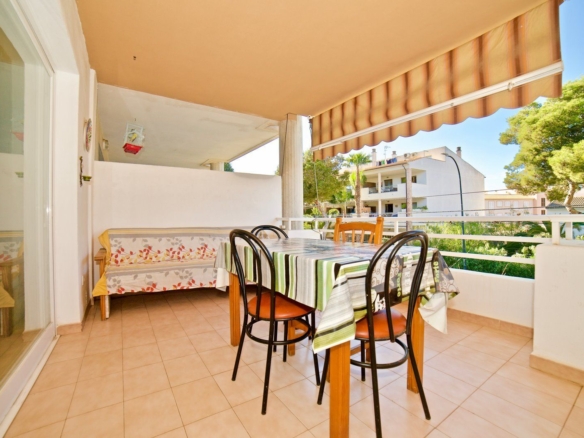 Piso en alquiler con terraza y garaje en Colonia de Sant Jordi