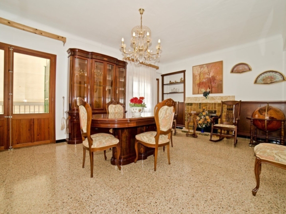 Piso amueblado con terraza y vistas en alquiler en Montuïri