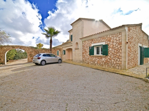 Landhaus mit Pool und Meerblick bei Portocolom, Santanyí