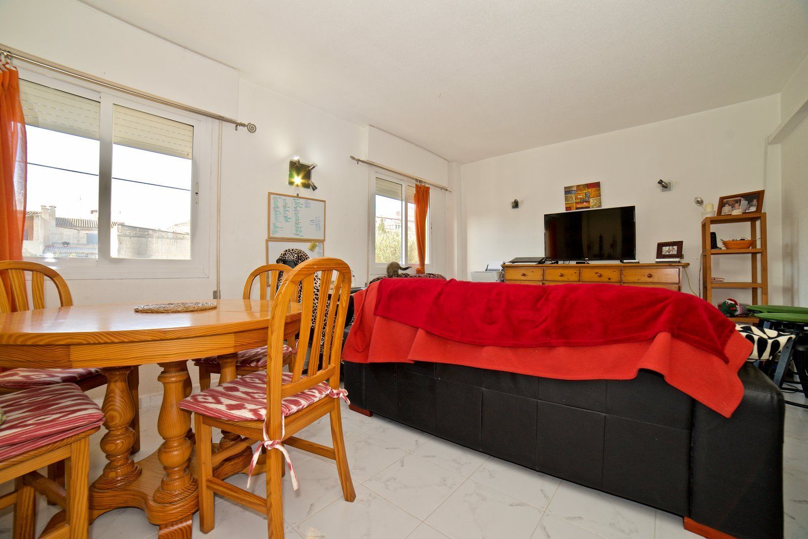 1-Villasyfincasmallorca.jpg Apartamento con terraza en Ses Salines · planta baja luminosa