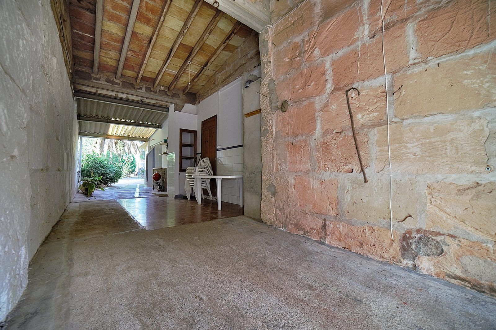 1-Villasyfincasmallorca-9.jpg Casa de pueblo en alquiler en Es Llombards con patio y chimenea