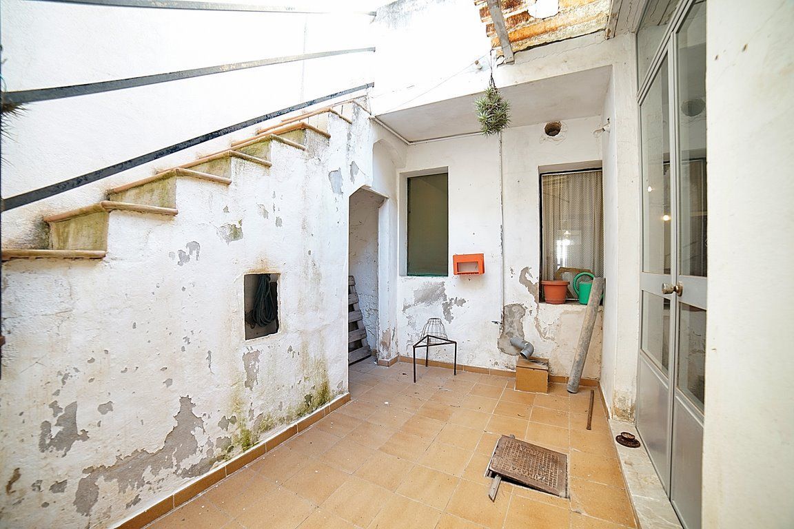 Stadthaus mit Terrasse und Patio in Llucmajor, Mallorca
