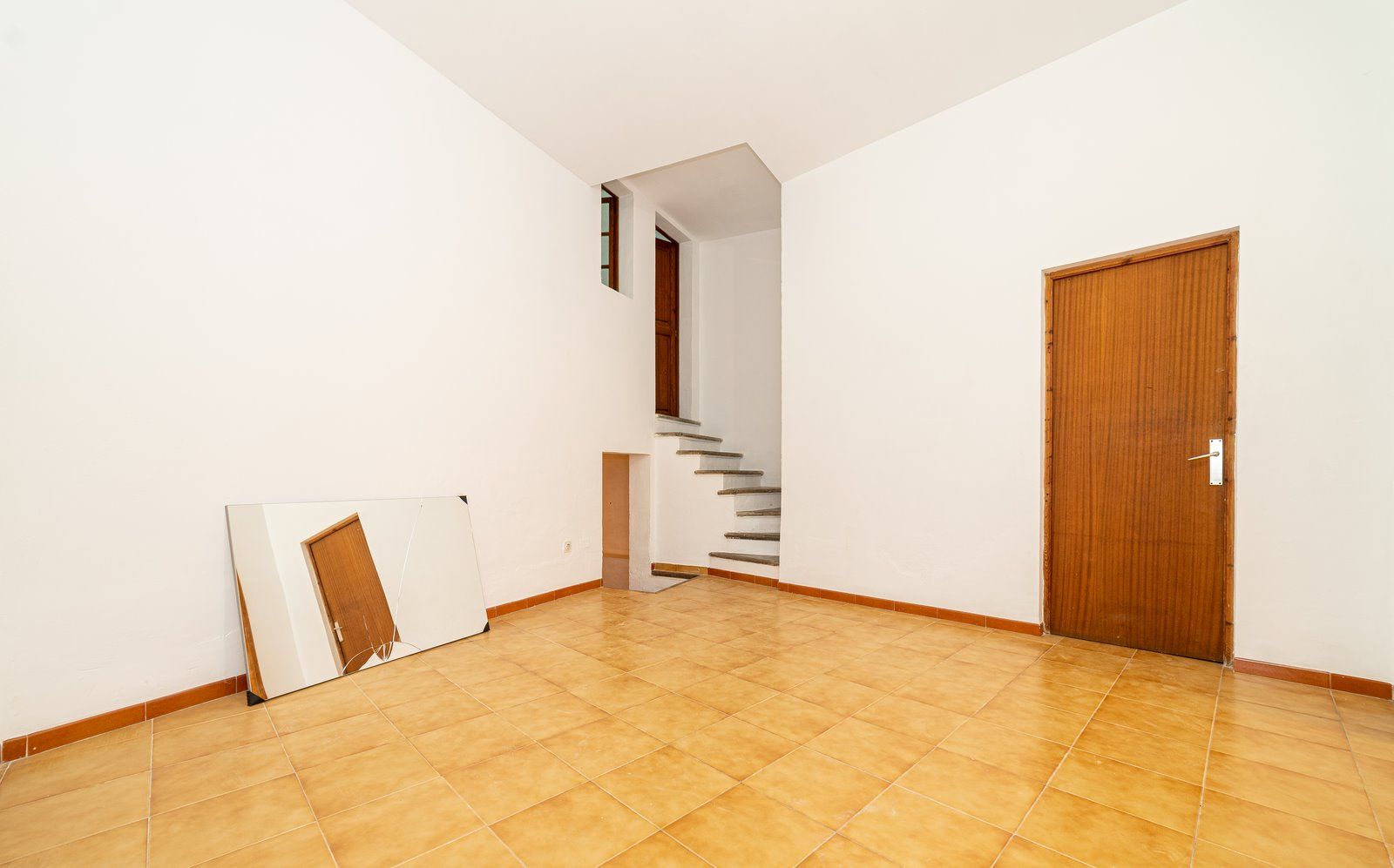 10-1215-Villasyfincasmallorca.jpg Renovierte Erdgeschosswohnung zur Miete im Zentrum von Ses Salines