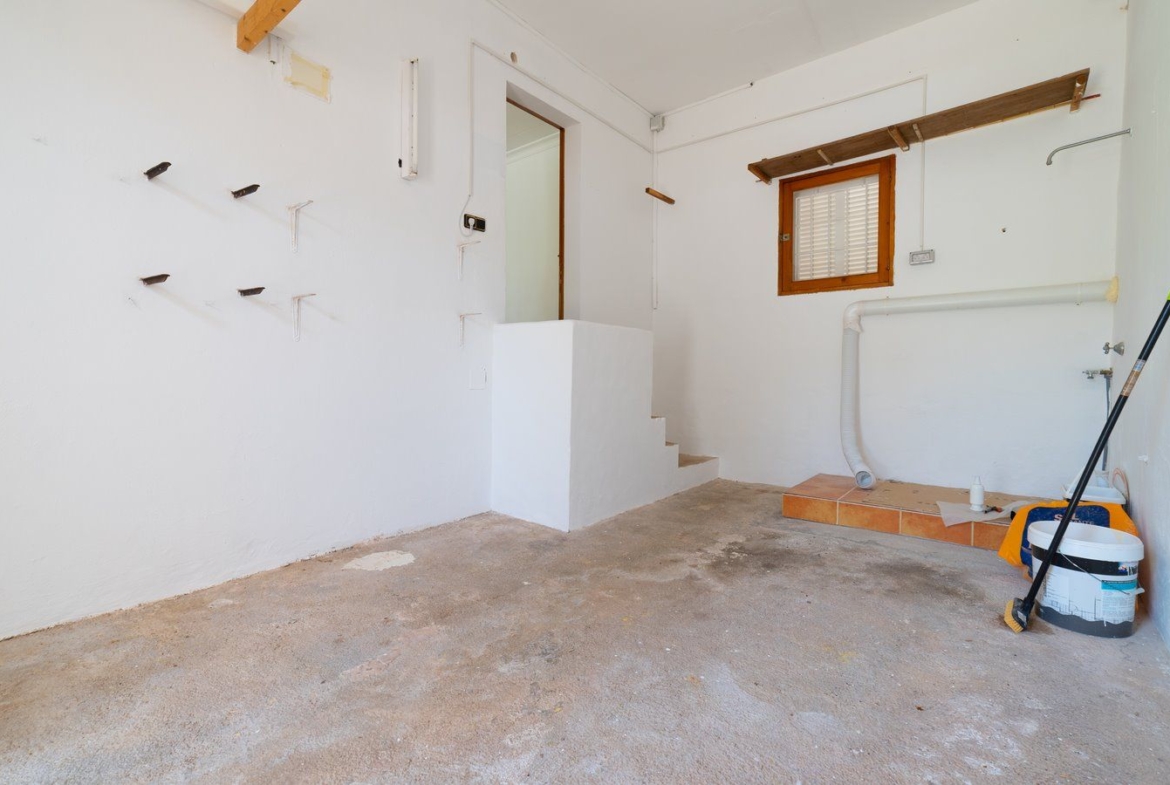 Private Villa with Pool & Garden in Portopetro, Mallorca